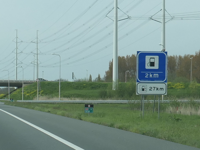 P1020939a4nx13bord2