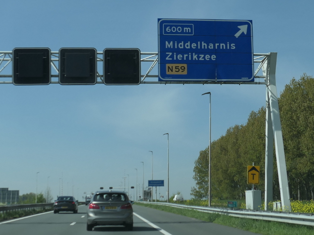 P1030542a29nhellegats