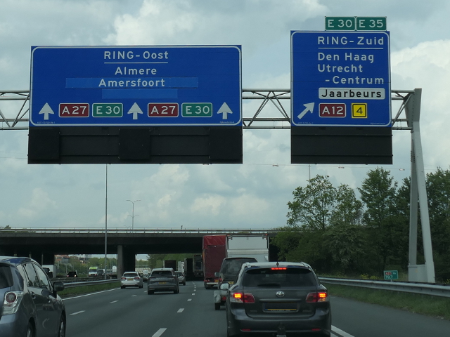 P1030846a27nlunetten