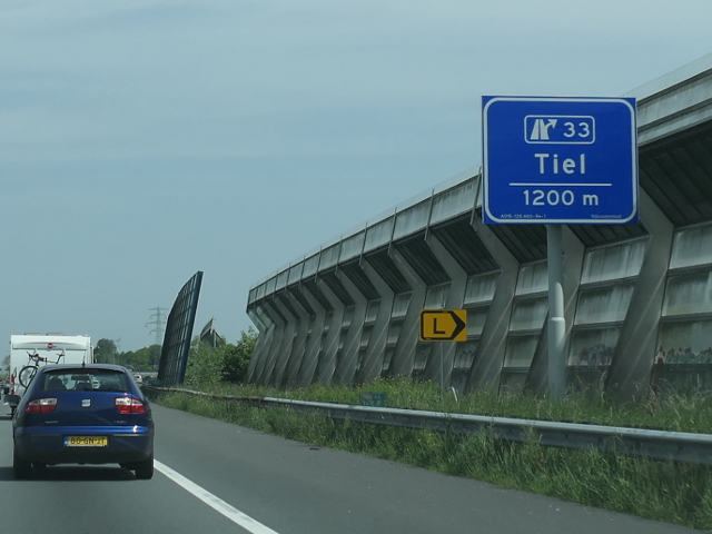 P1050314a15ox33