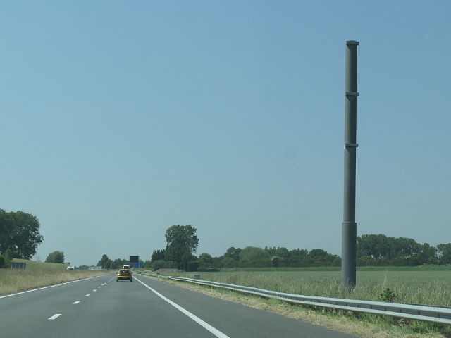 P1060416a58wx38