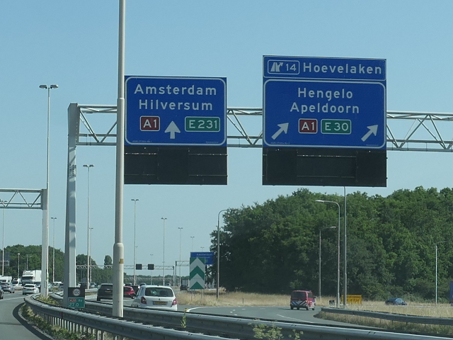 P1060499a28nhoevelaken