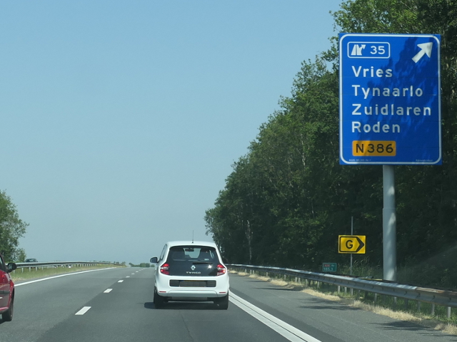 P1060633a28nx35