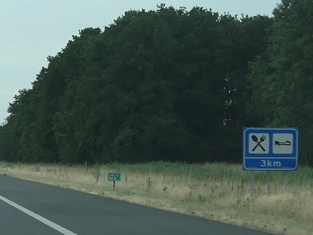P1060839a28zpnvoorhoev