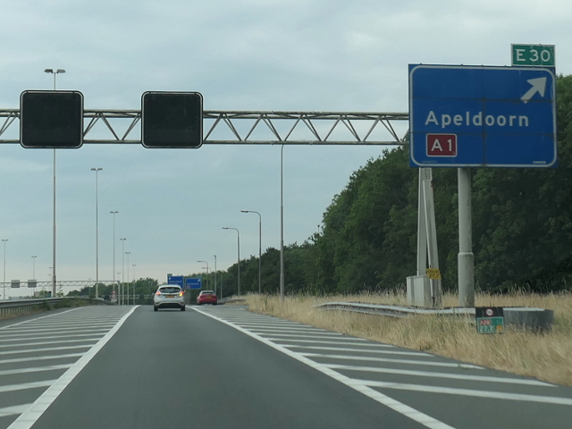 P1060848a28zknphoevelaken