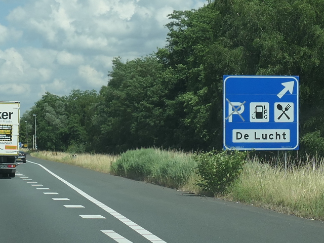 P1060989a59odeluchtuitsm