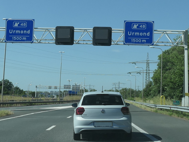 P1070489a2nx48vanuit2richtingen