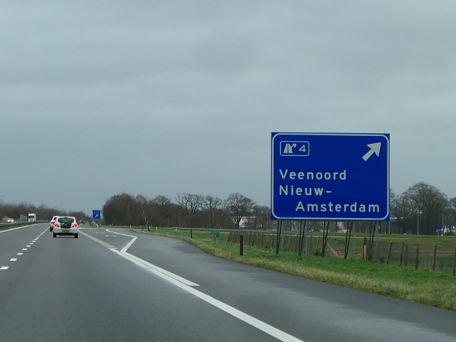P1210872a37ox4