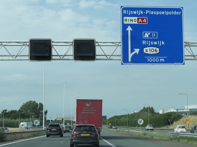 P1090191a4nx11