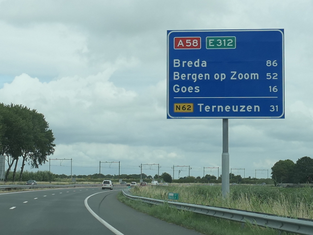 P1090227a58ox37
