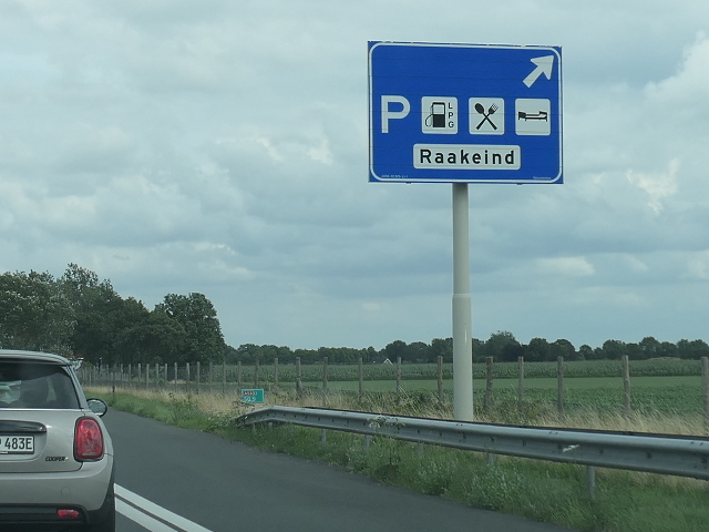 P1090324a58oraakeind