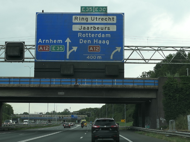 P1090886a27zlunetten