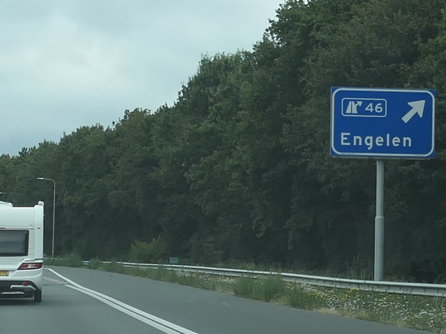 P1090976a59wx46