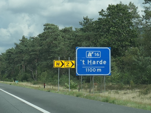 P1100302a28nx16