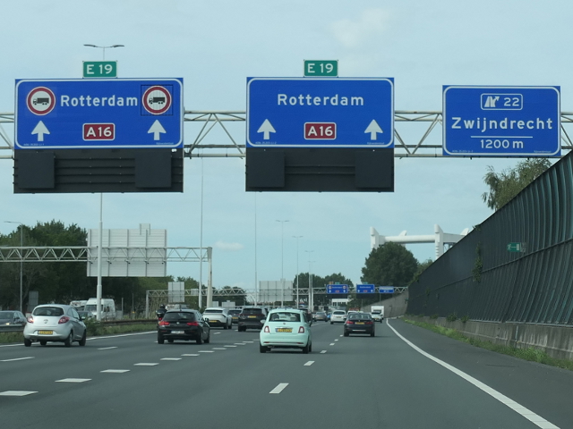 P1110202a16nx22