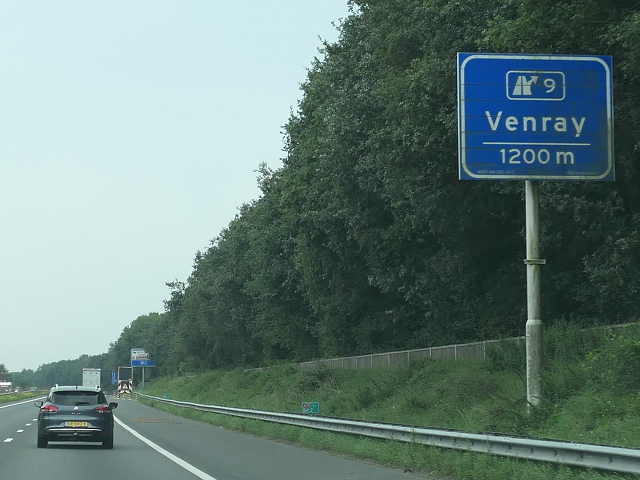 P1110366a73zx9