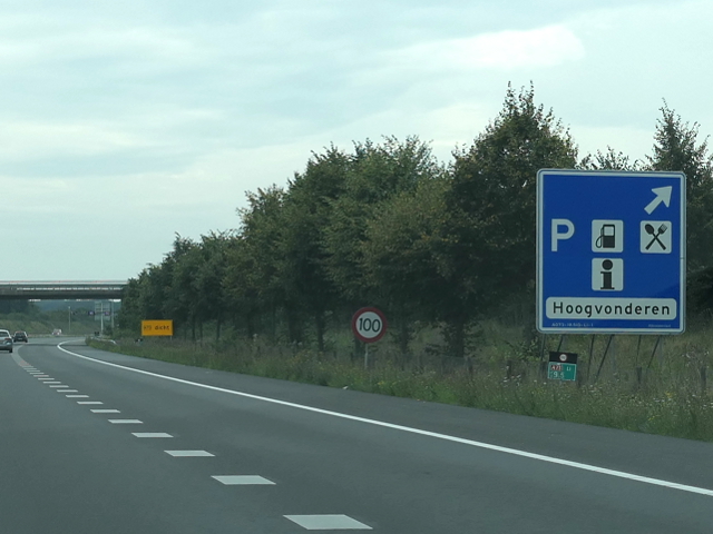 P1110436a73zhoogvon
