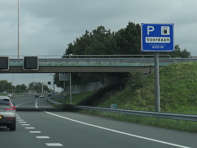 P1110609a27nvoordaan