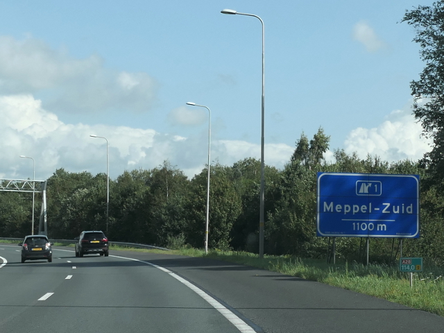 P1110697a32nx1
