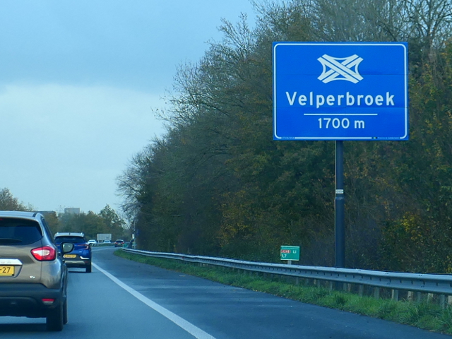 P1190051a348zvelper
