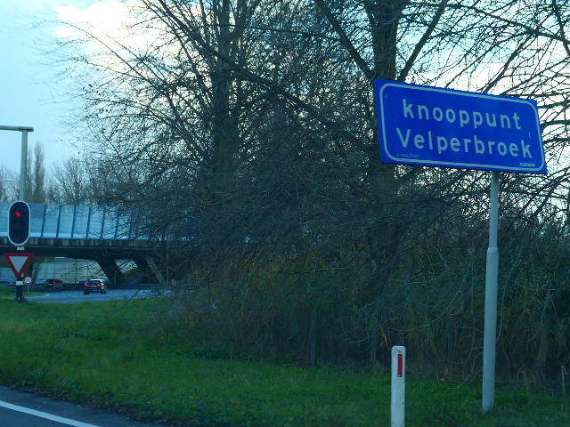 P1190062a348velper