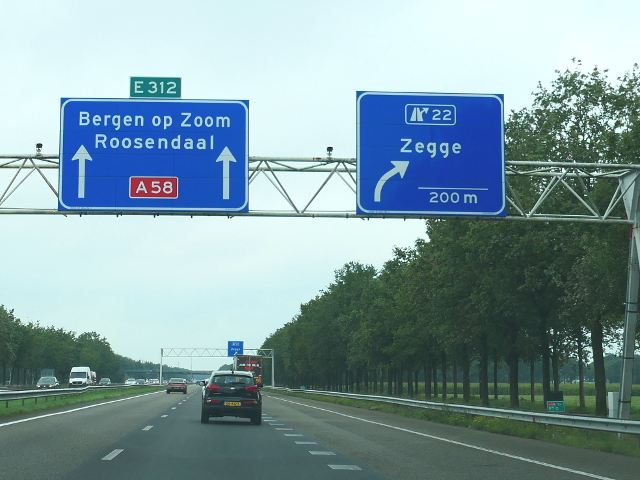P1120285a58wx22