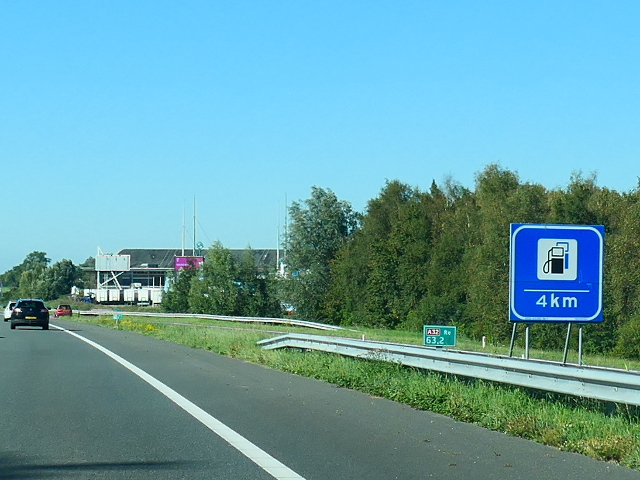P1120846a32nx15