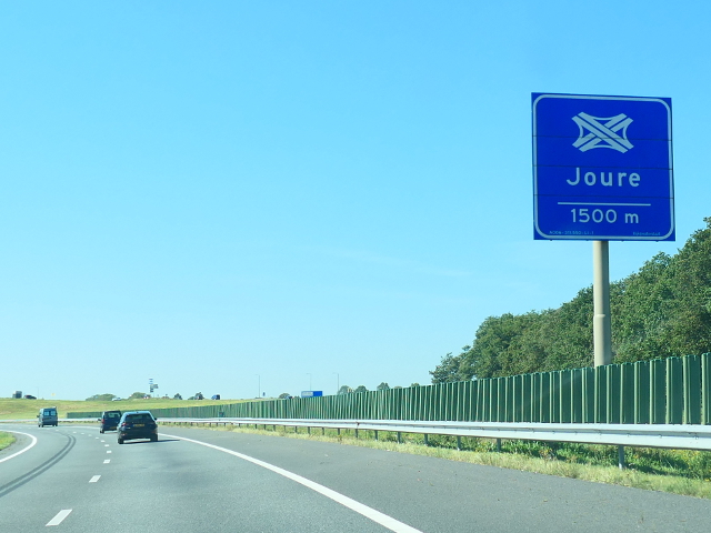 P1120998a7zjoure