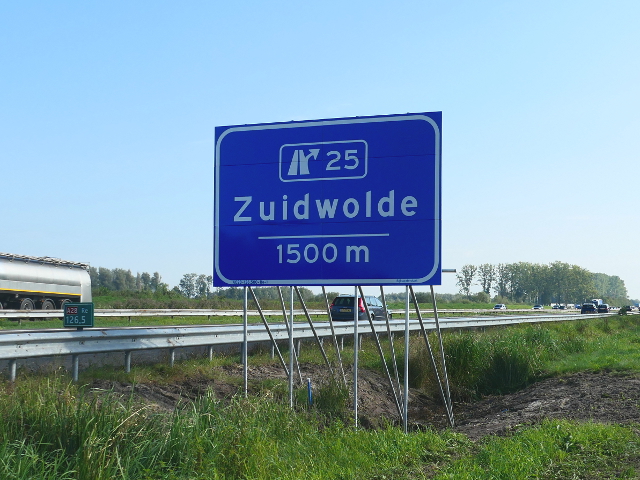 P1130872a28nx25