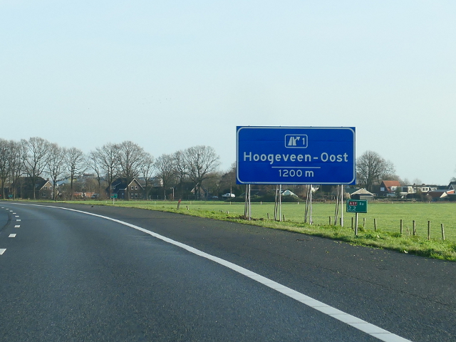 P1220264a37ox1