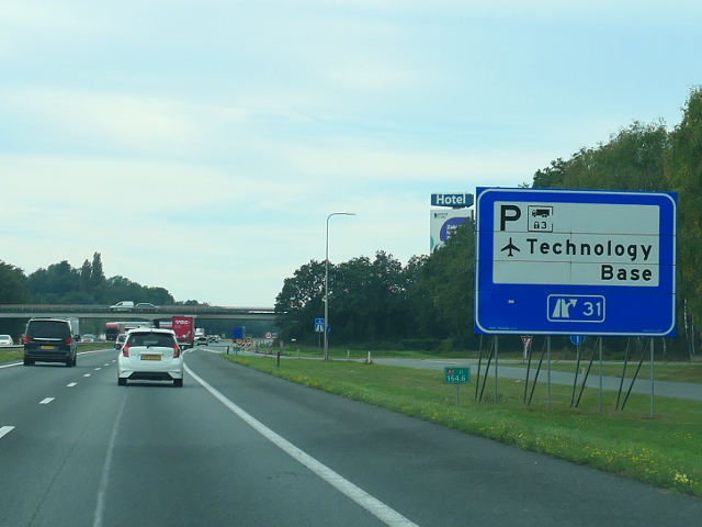 P1150475a1wx31