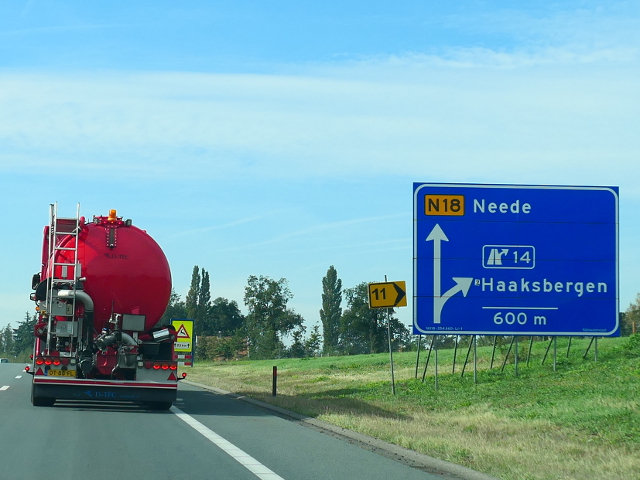 P1150552n18zx14