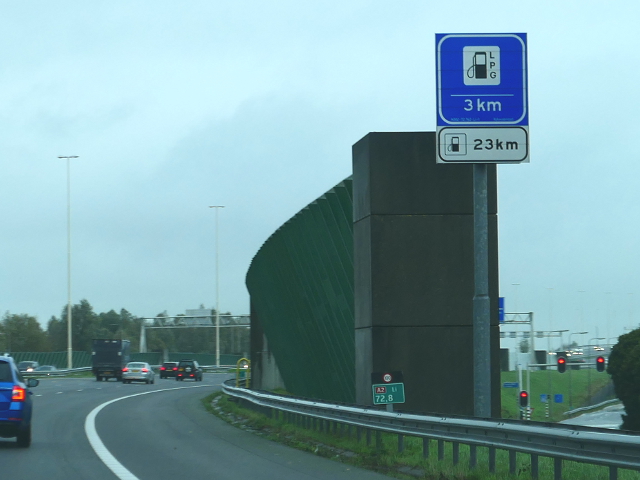 P1180092a2nx10