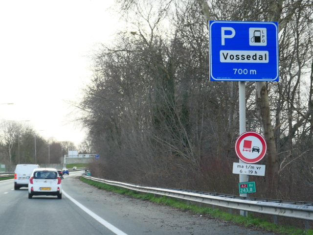 P1220614a2zvossedal