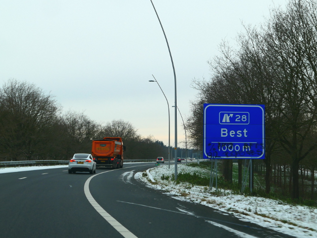 P1240120a2nx28
