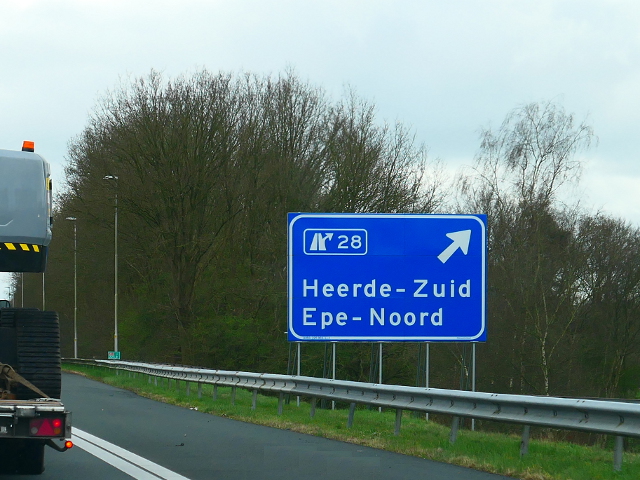 P1260355a50zx28