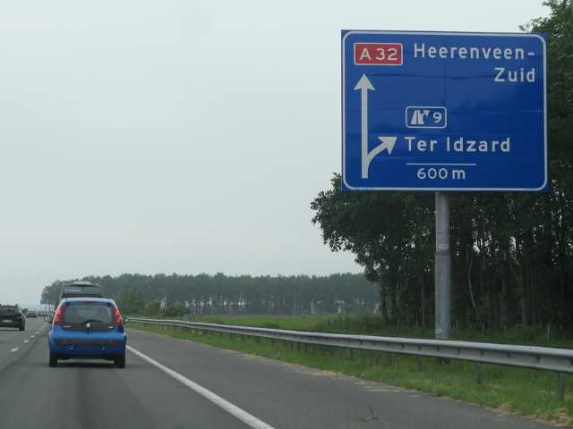 P1280569a32nx9
