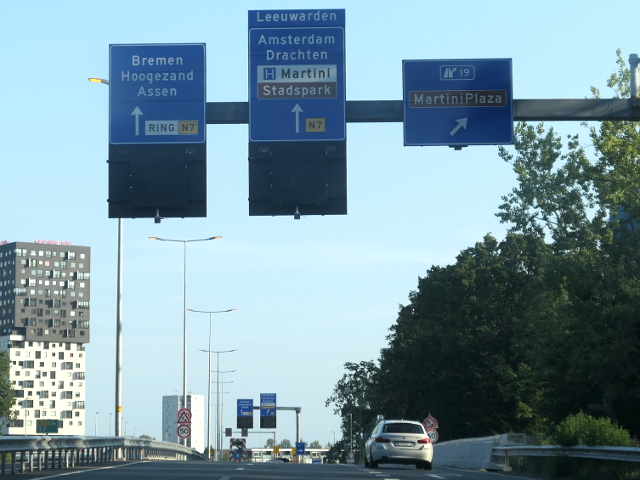P1300823n370wx19