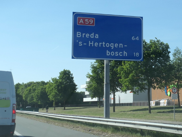P1370193a59wpaalgraven