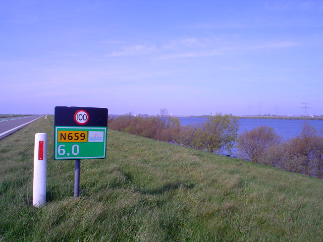 DSC09464n659xx