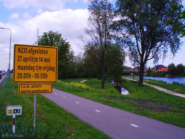 n235