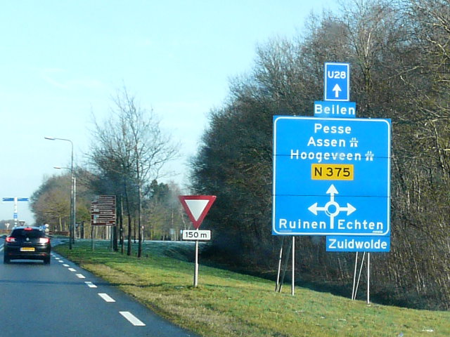P1120843n375ruinen2