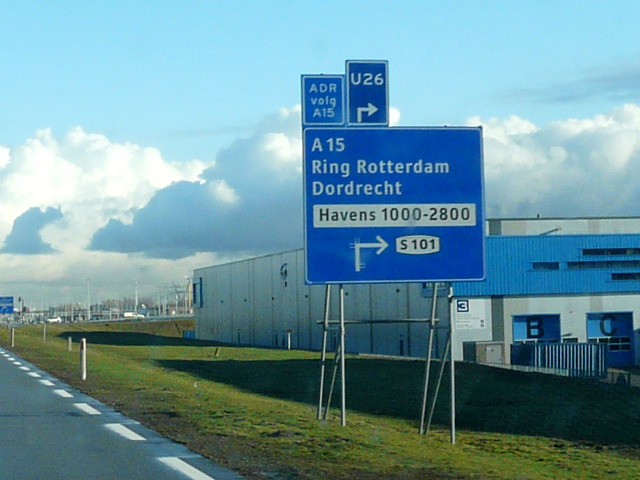 P1120925u26a15pernisvernieuwd