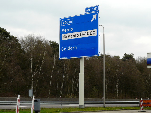P1140262a67mgladbach1afgeplakt