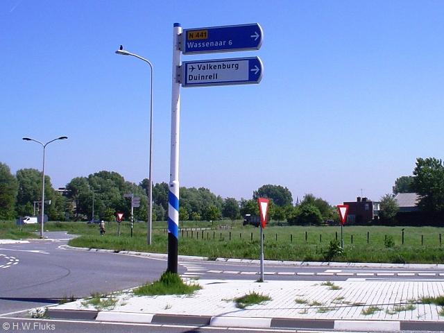 n441