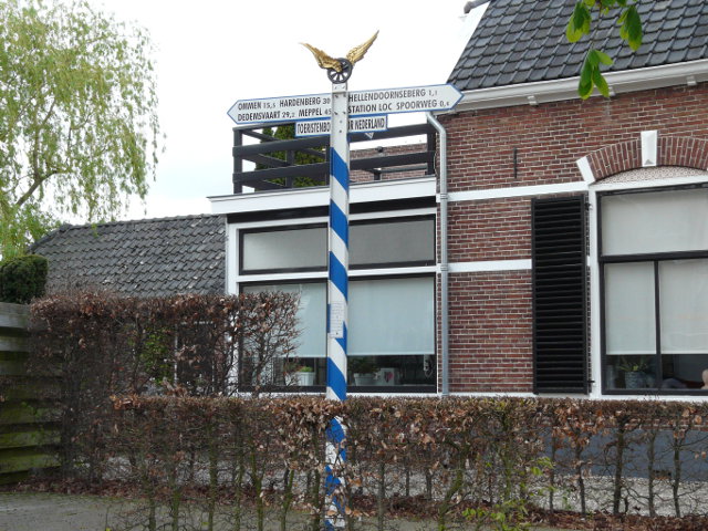 P1050235antiekhellendoorn