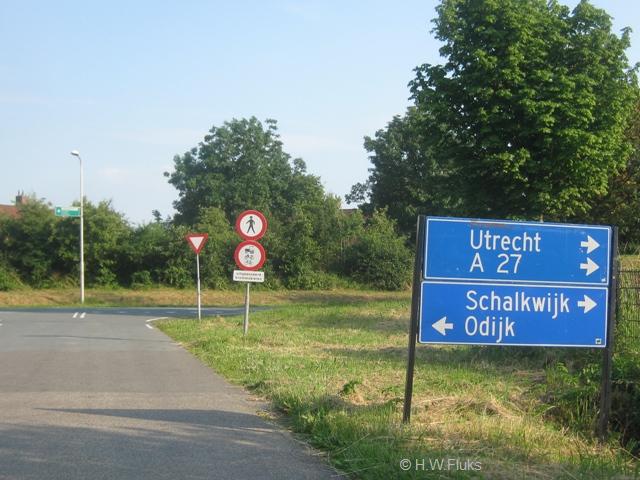 a27houten_1207