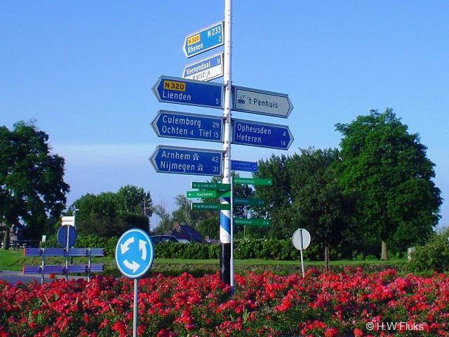 n320-n233DSC04584
