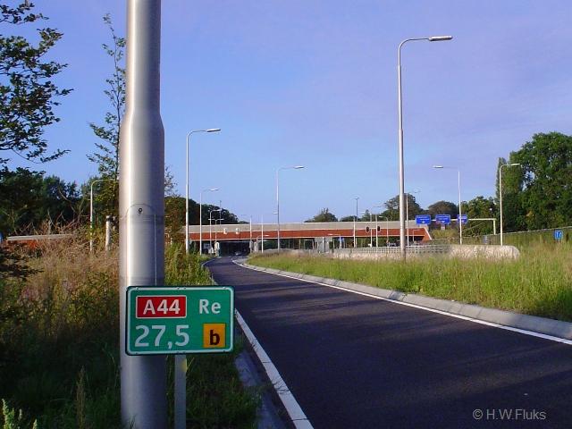 n44-a44bDSC04840