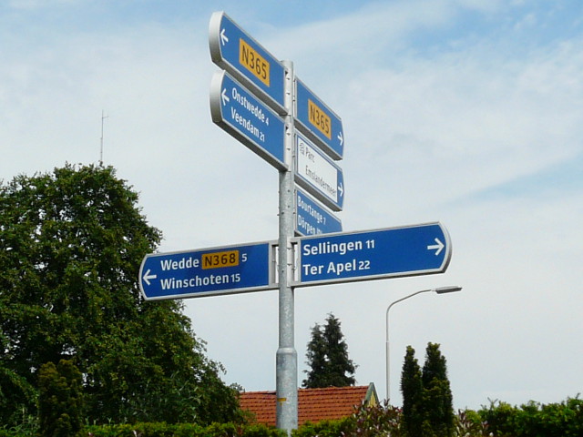 P1060371n368n365vlagtwedde